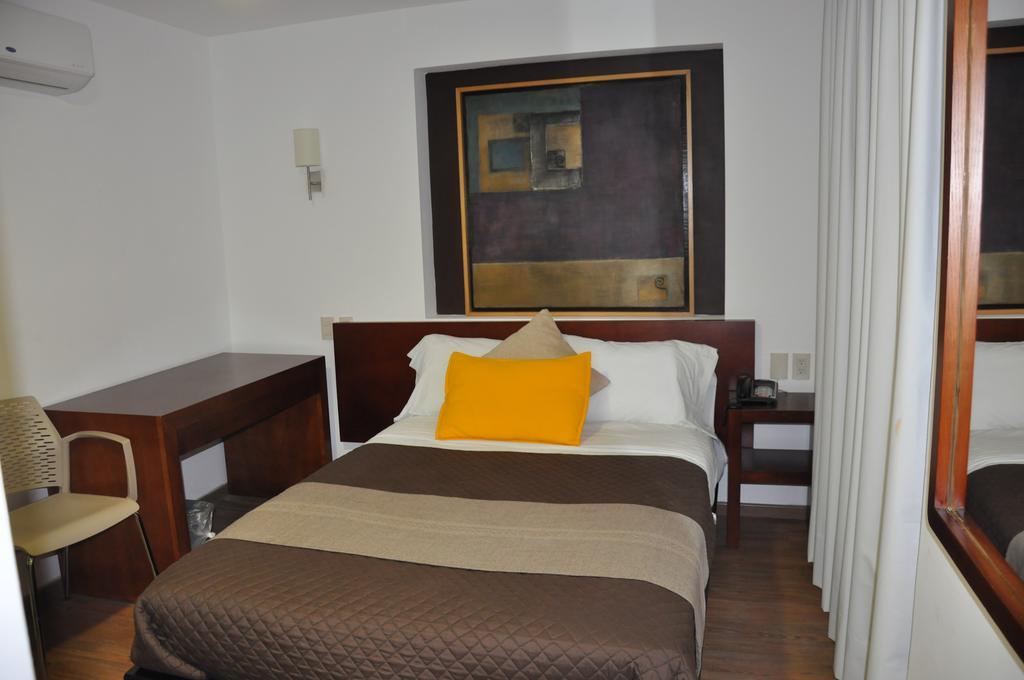 Hotel Santa Lucia Del Bosque San Luis Potosí Zewnętrze zdjęcie