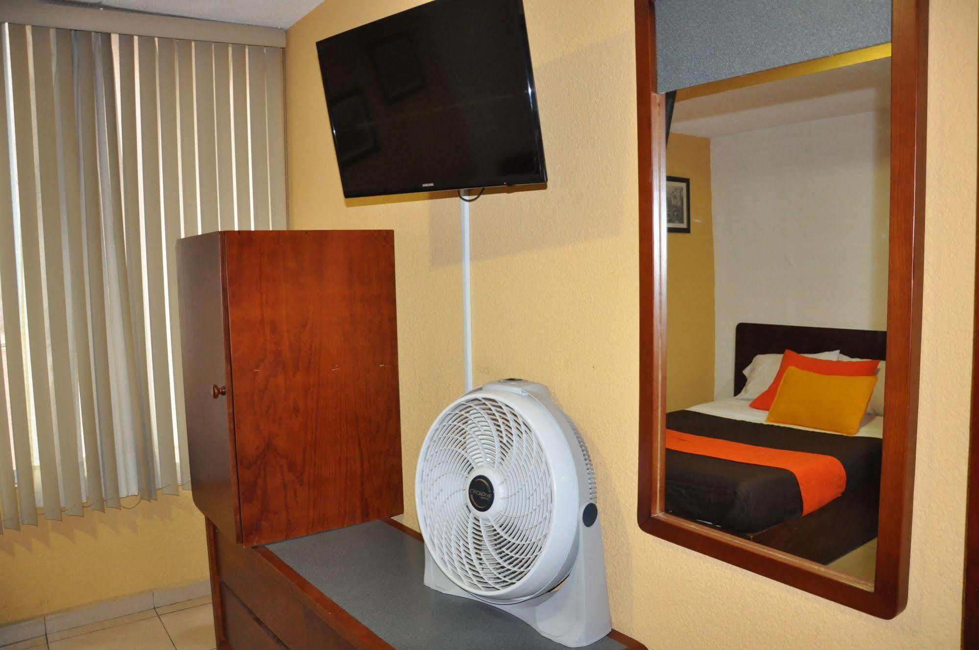 Hotel Santa Lucia Del Bosque San Luis Potosí Zewnętrze zdjęcie